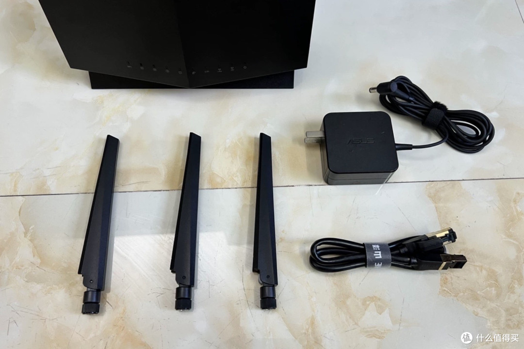 闲鱼大量涌入华硕AX86U,从1499跌到400块出头,博通四核加2.5G口