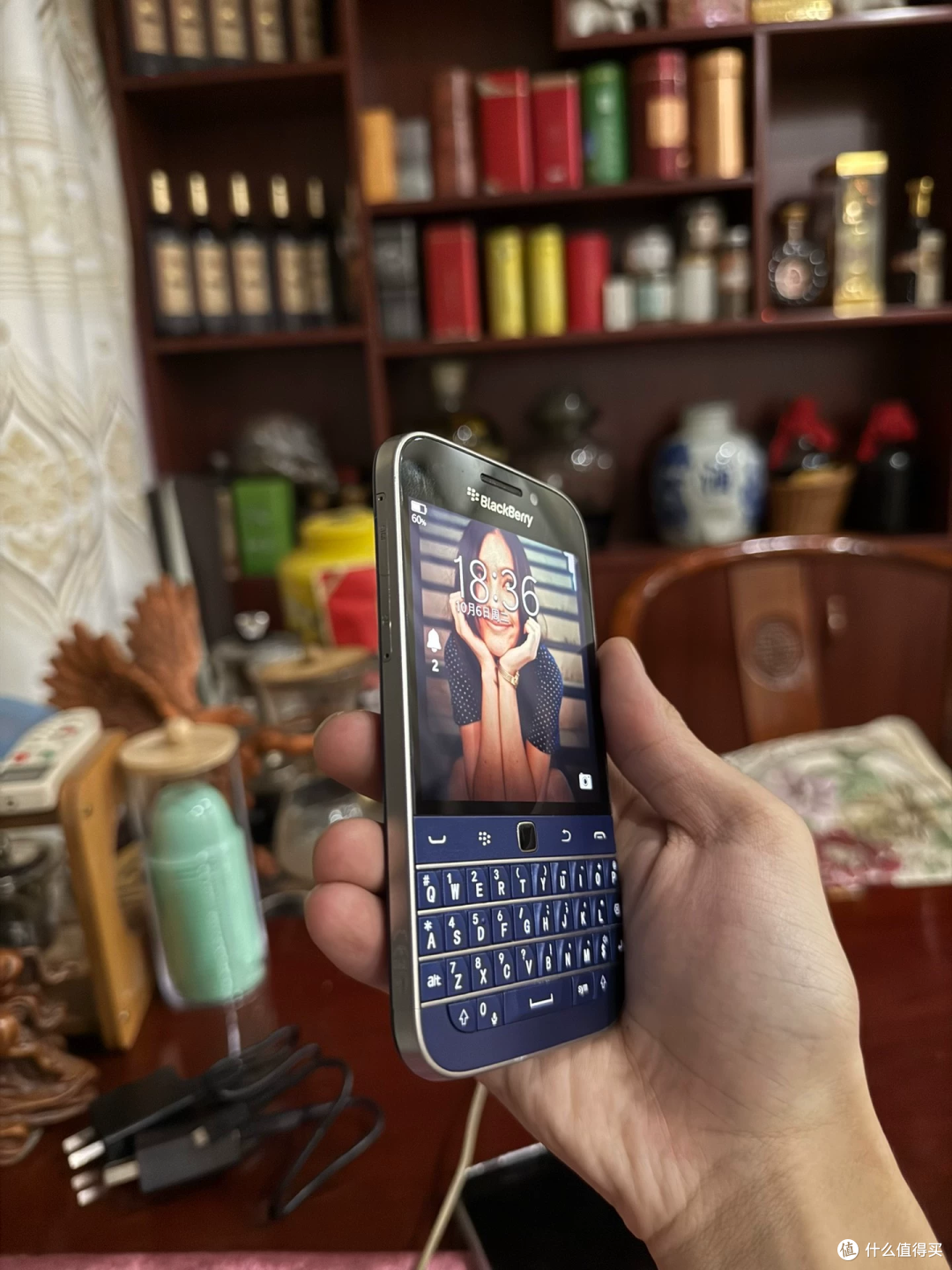 黑莓Q20卖299元 行情百元档贵出的算什么