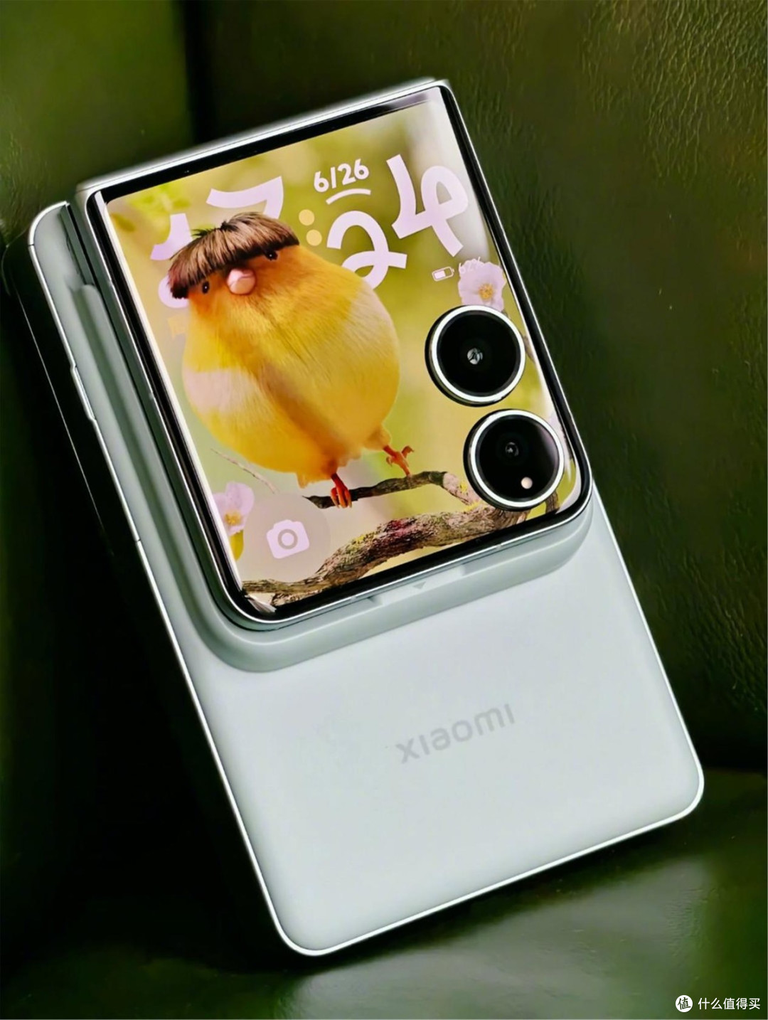 小米老款翻盖小折2700能到手？配骁龙8E5+徕卡双摄，续航弱了点