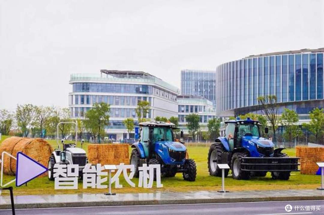 摊牌了,奇瑞不仅是车企,AI大模型、芯片……瑶光2035来了!