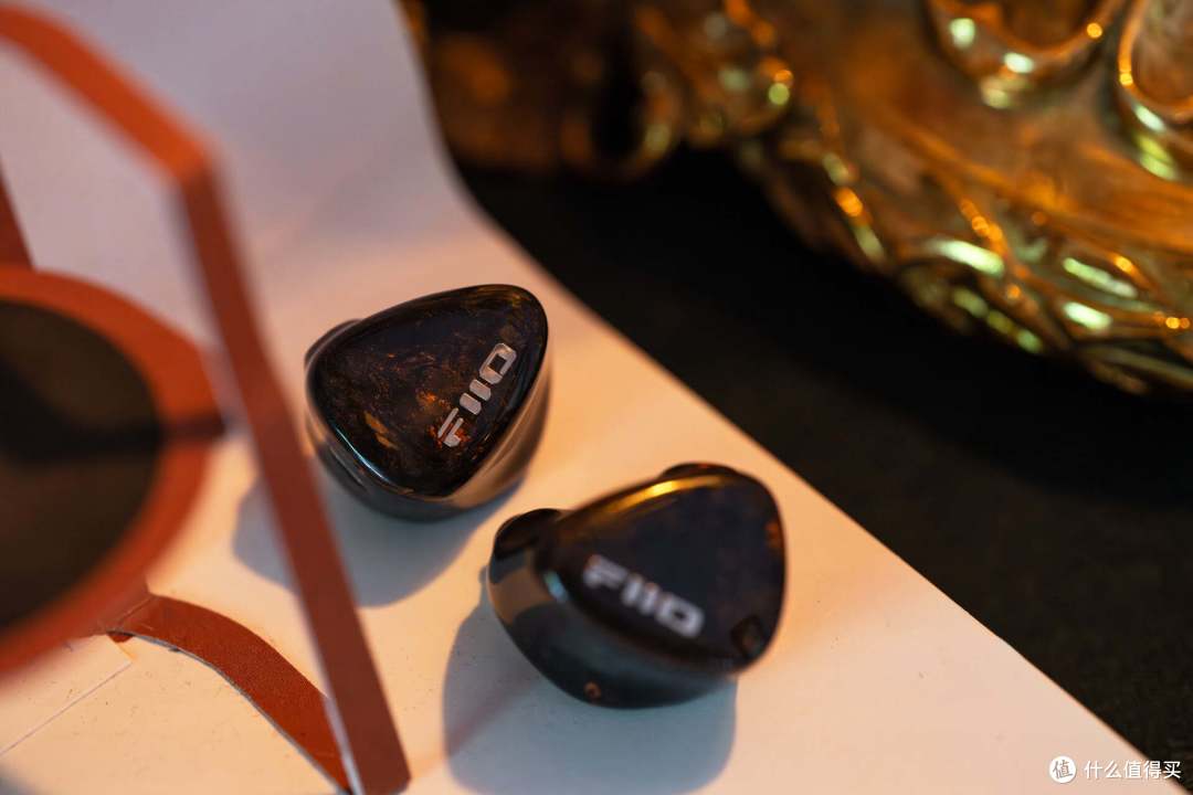 飞傲FX25：翻译翻译，什么叫「流行向」