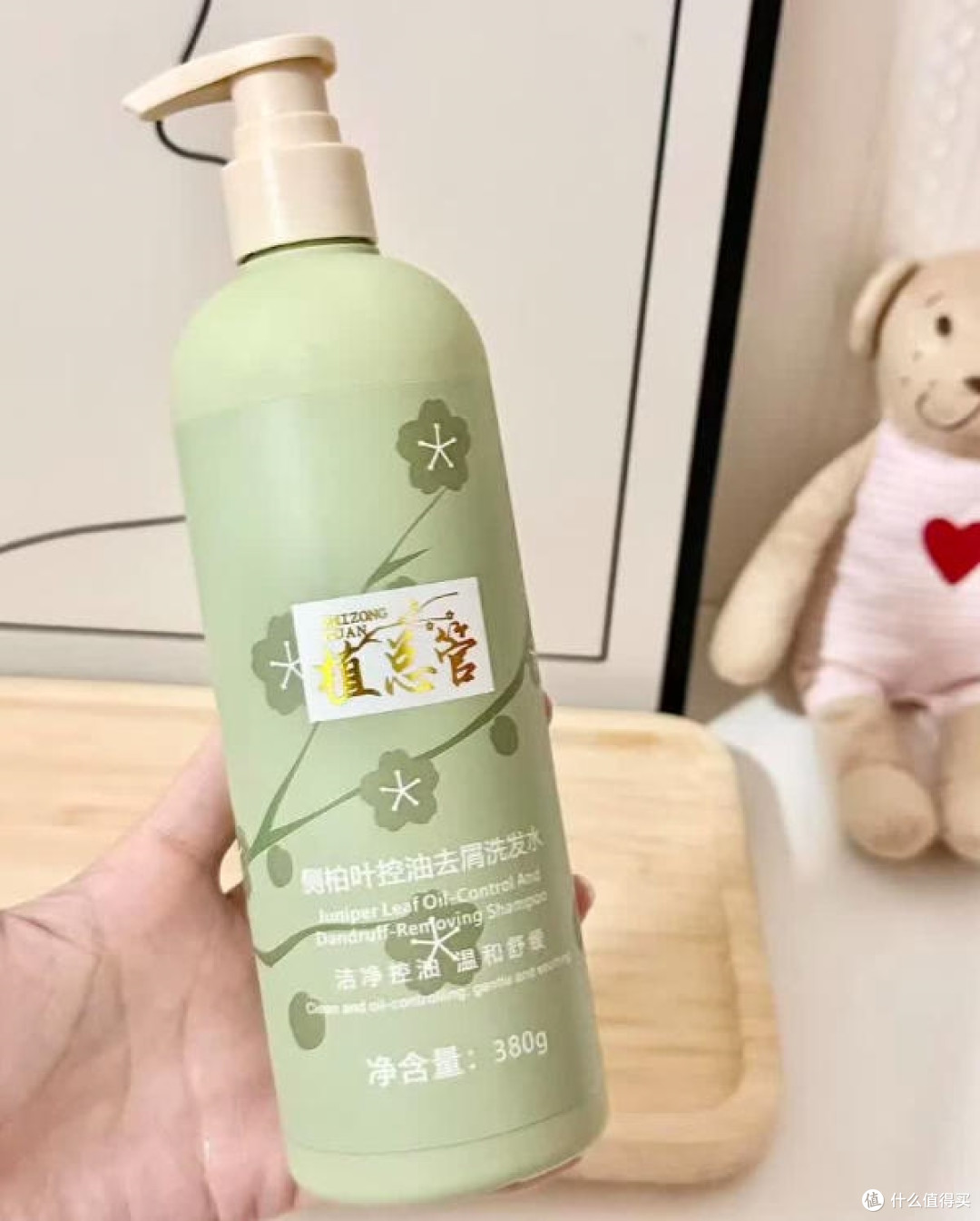 控油洗发水怎么挑?温和清洁、植萃搭配和洗后状态三点值得看