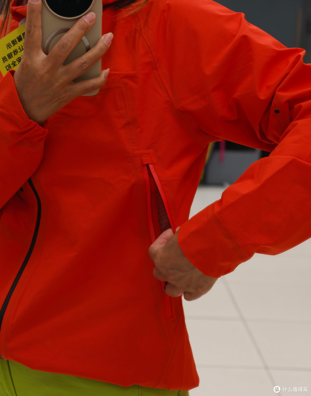 迪卡侬的冲锋衣都要1000了吗？别慌，遇事不决迪卡侬仍有效