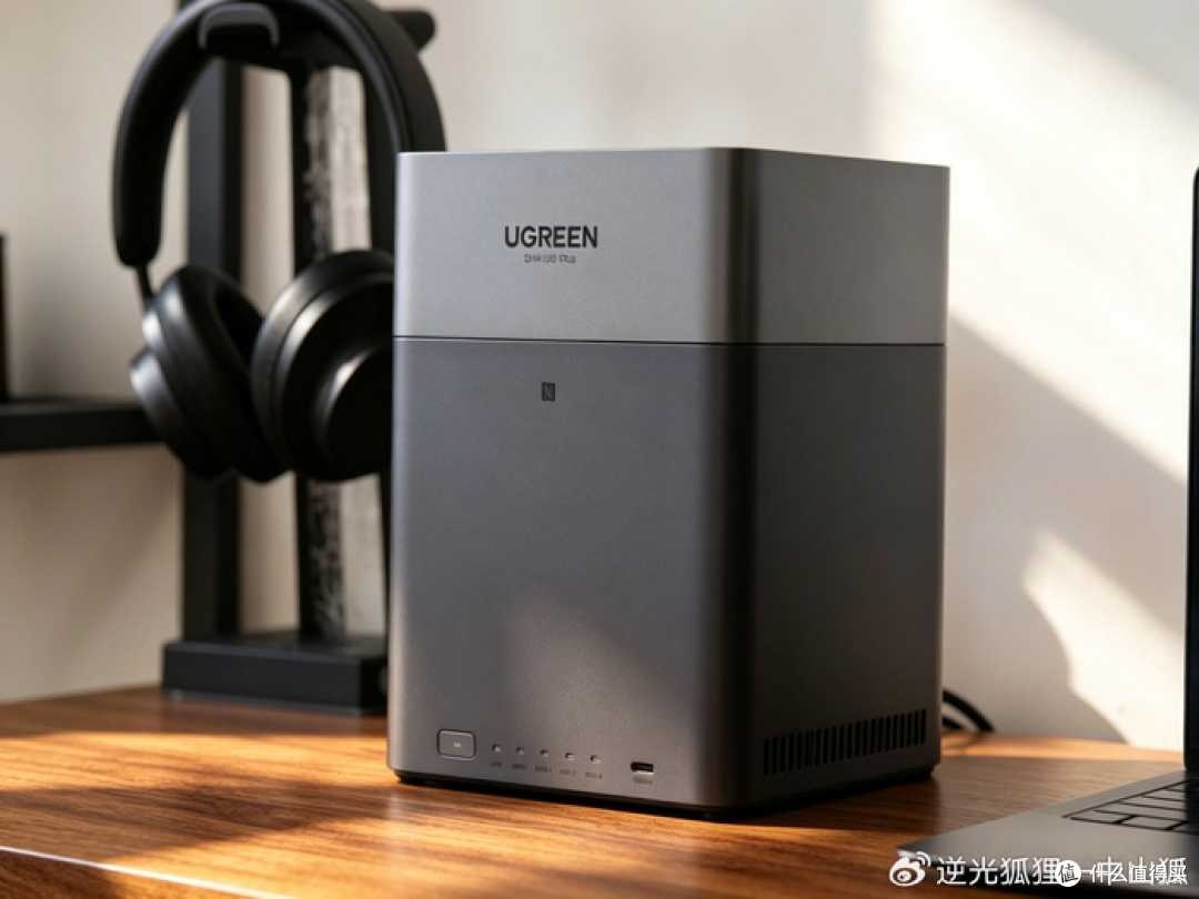 国产 NAS 集体卷 AI：本地大模型到底解决了谁的痛点