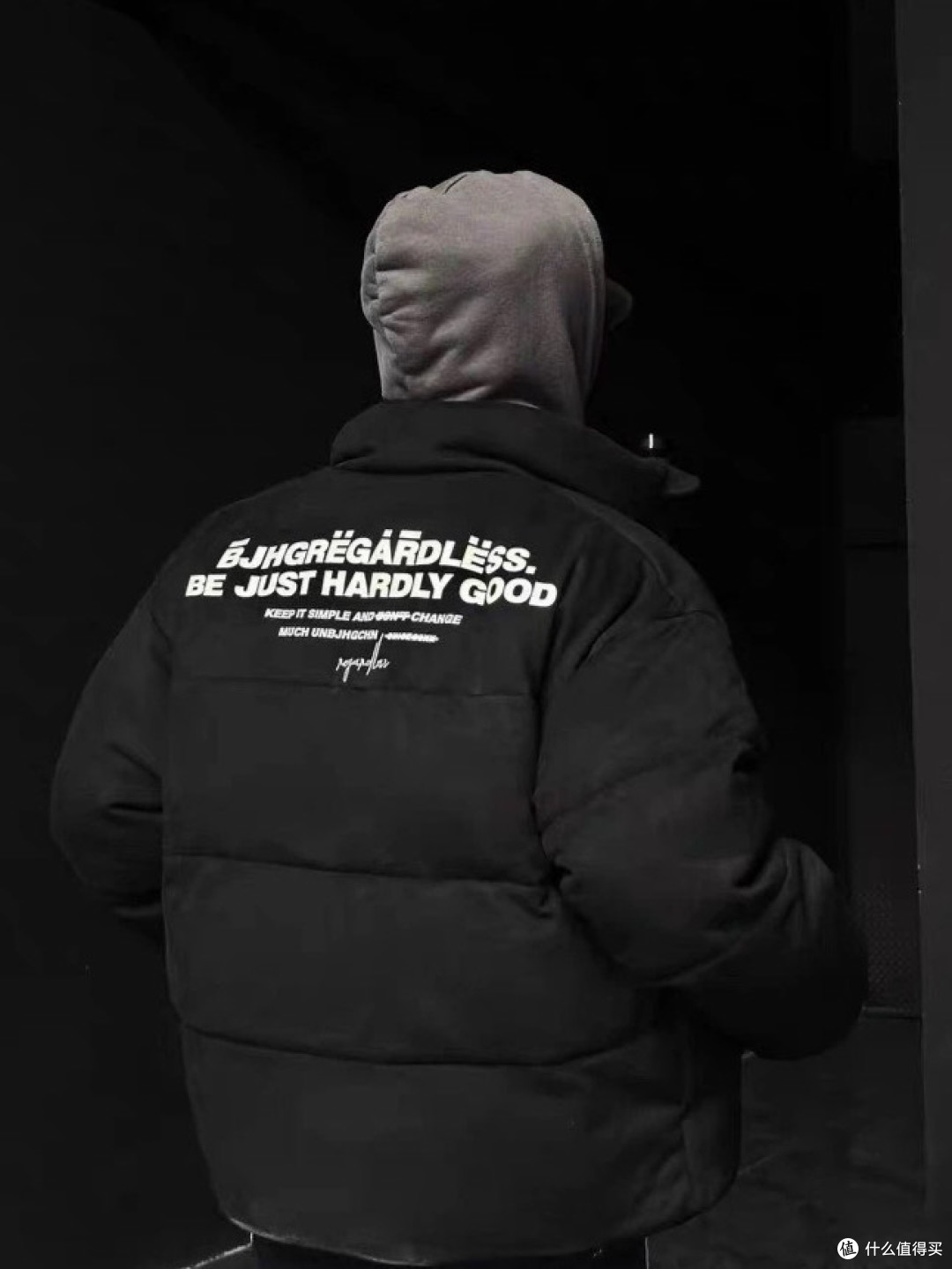 男生冬日穿搭.麂皮质感面包服,好看还抗冻