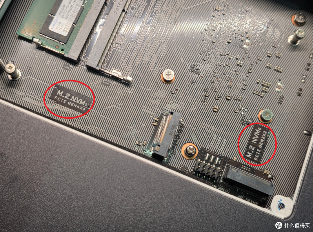 双万兆+双雷电4!六盘位“狠家伙”,绿联DXP6800 Ultra深度评测