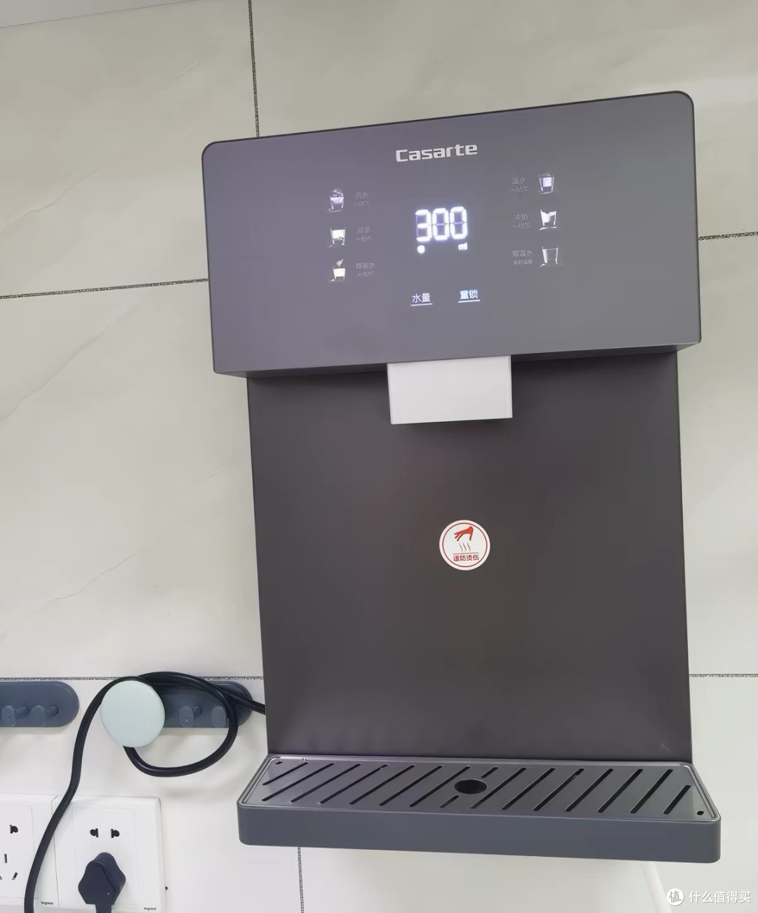 壁挂管线机不占台面,小厨房台面终于空出来了