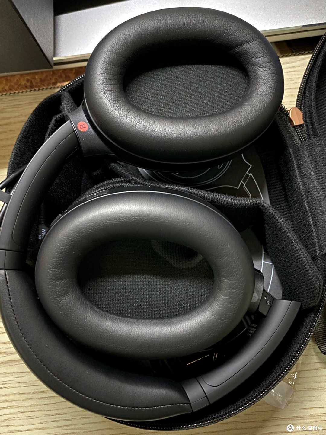 索尼WH-1000XM5通勤降噪实测