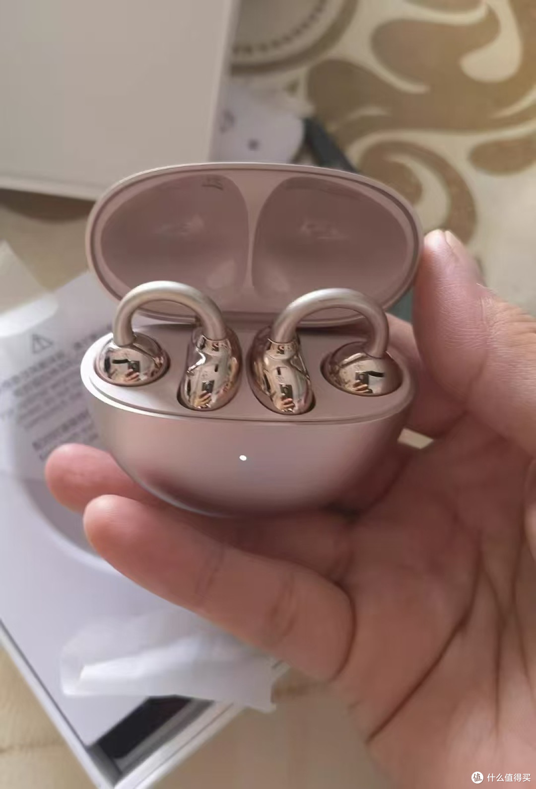 有颜值,有音质,这款耳机让我不能拒绝