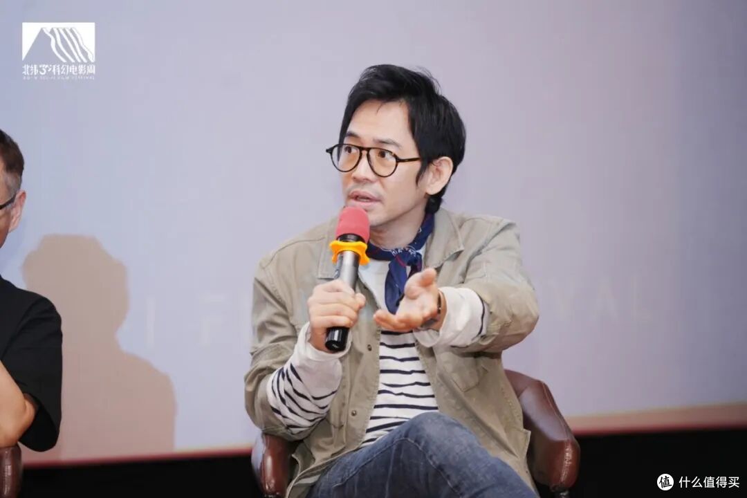 《我看见两朵一样的云》导演、编剧严艺之提醒大家不要因为 AI 丢了创作者的主体性
