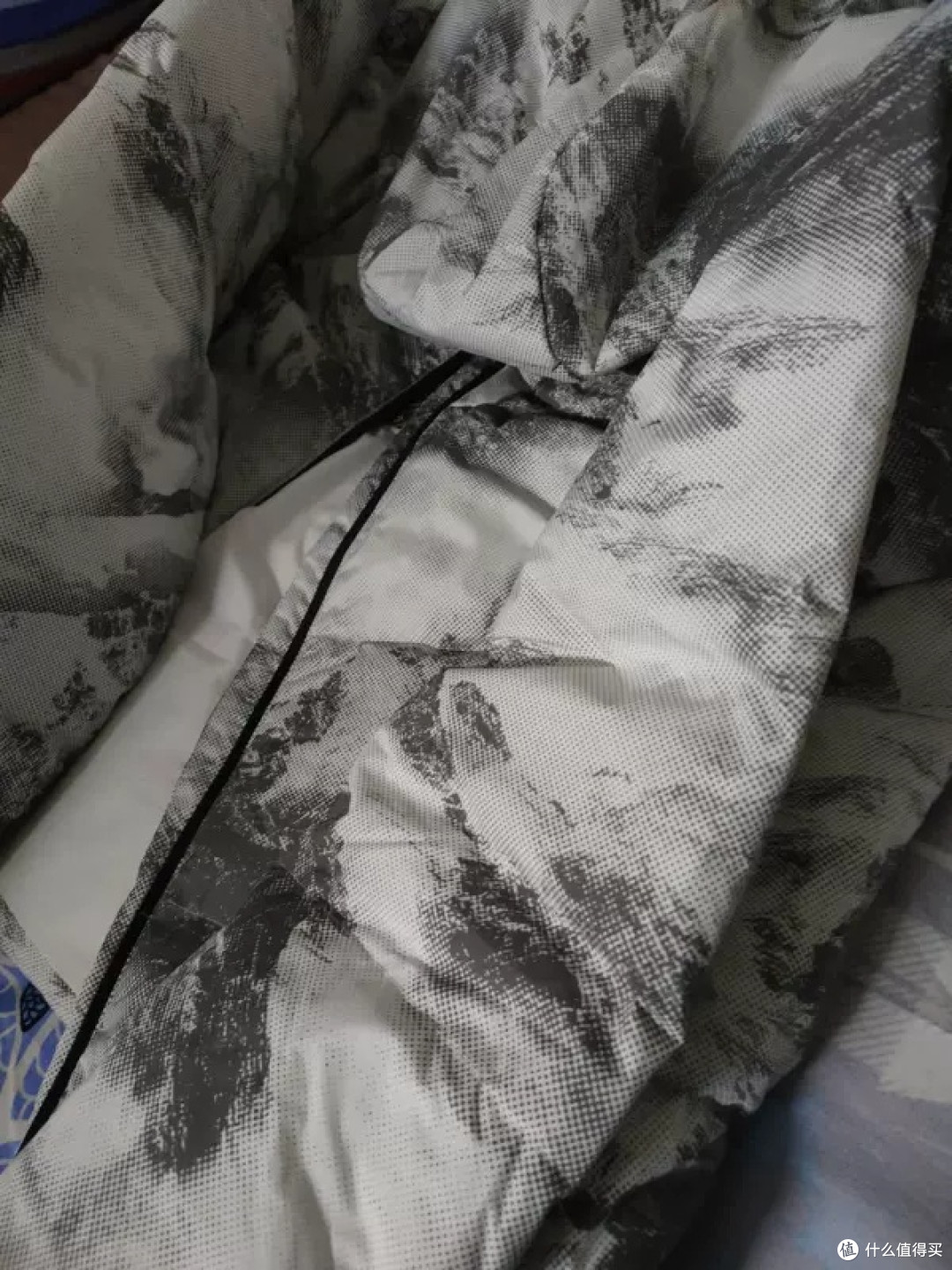 安踏ACG气囊羽绒服技术解析