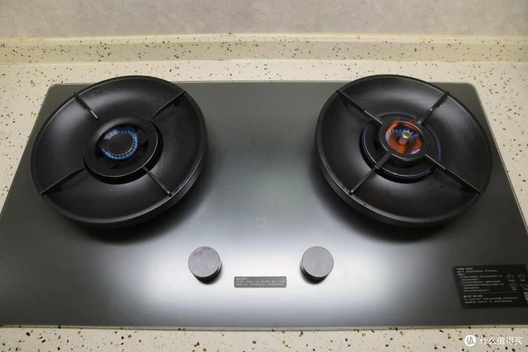从米家 P1 升级到 3MAX：这台“长了眼睛”的净烟机到底有多狠？
