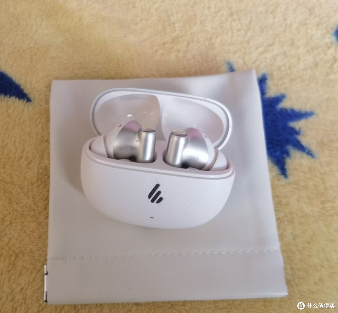 日常通勤神器!漫步者Lolli Pro SE蓝牙耳机实测