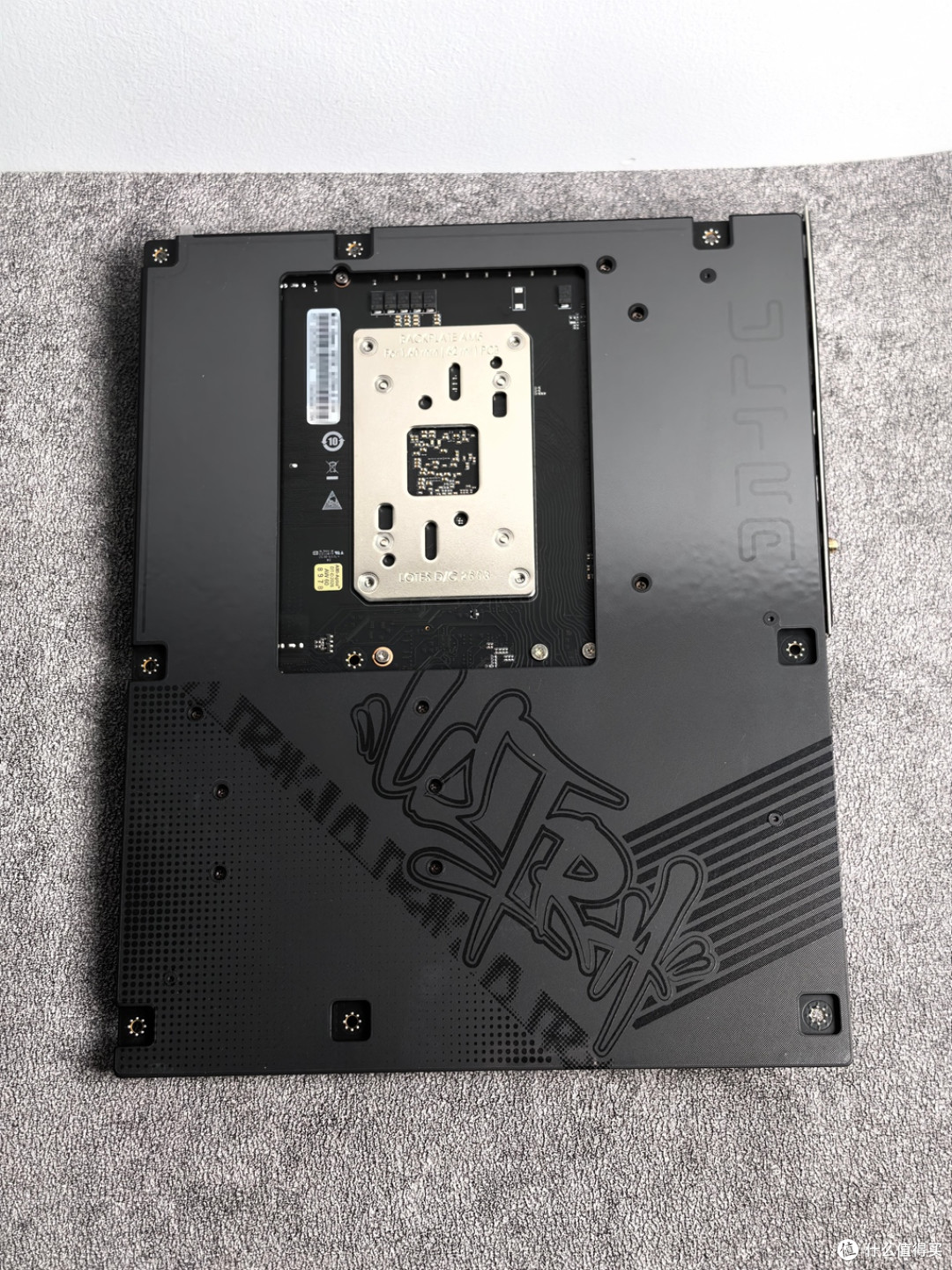 中高端装机好选择:七彩虹 iGame X870E ULTRA-S主板上手解析