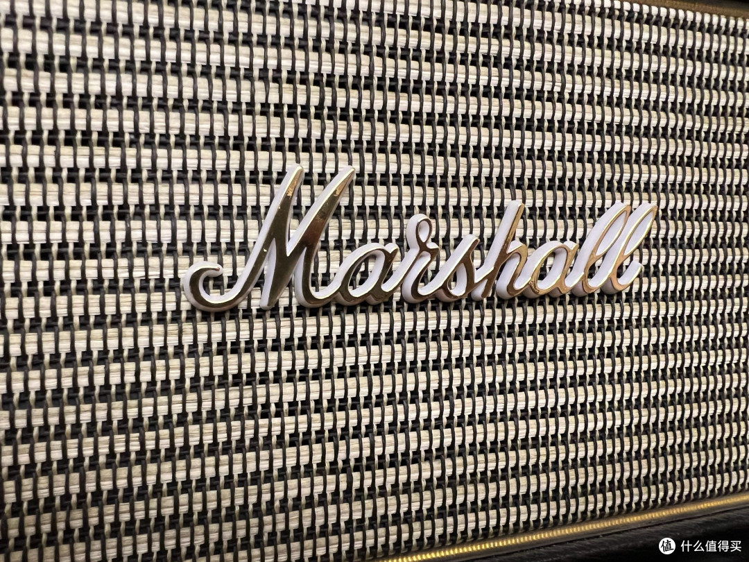 用了几年的Marshall Kilburn一代：从每天听到吃灰，就是吃它的颜