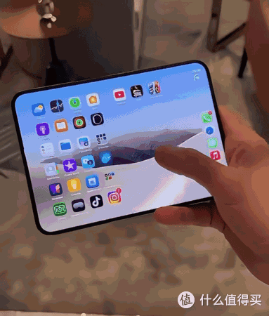 iPhone Duo 首批溢价崩盘,黄牛亏麻了!开箱实测真的离谱