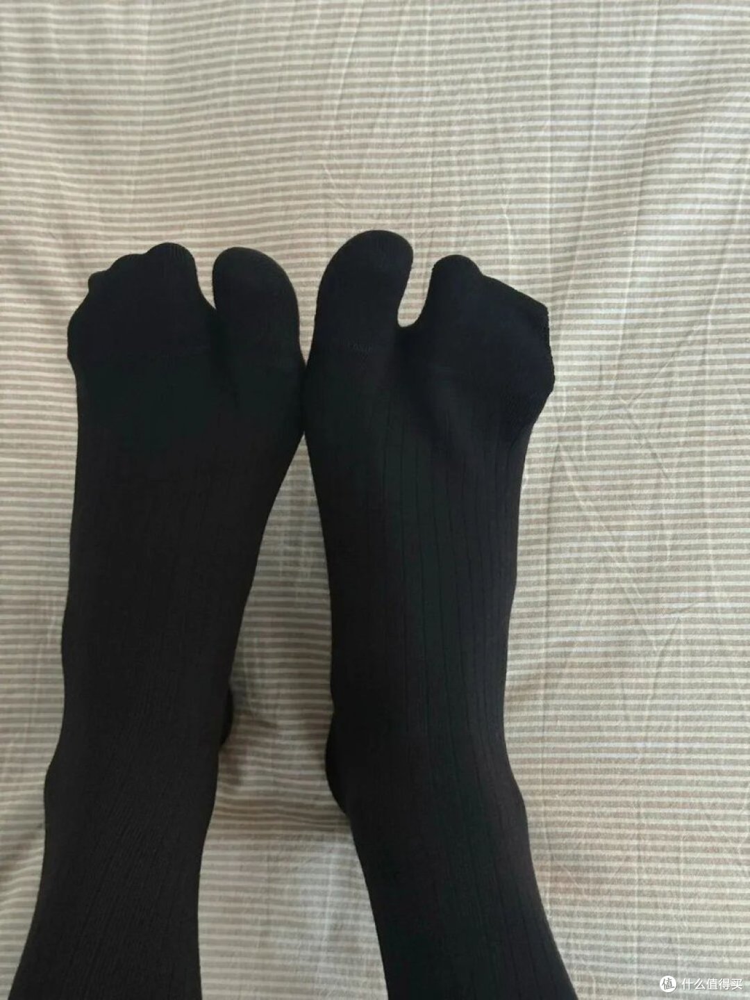 分趾袜子我试了：一天不掉档，但穿脱是真磨人，通勤换季我留下了