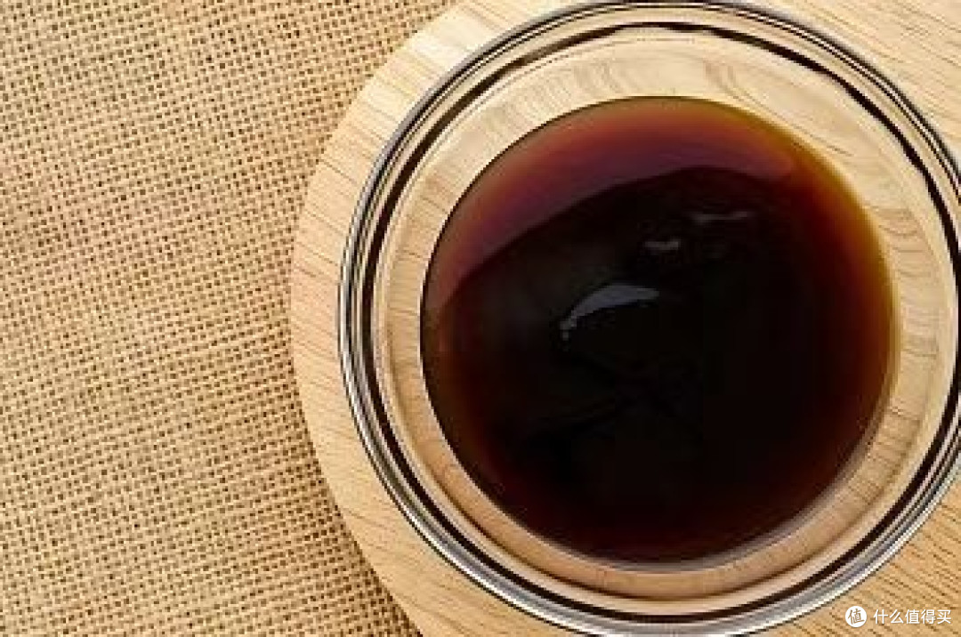 蚝油哪个牌子鲜味足?先看配料表蚝汁排位,再看蛋白质含量