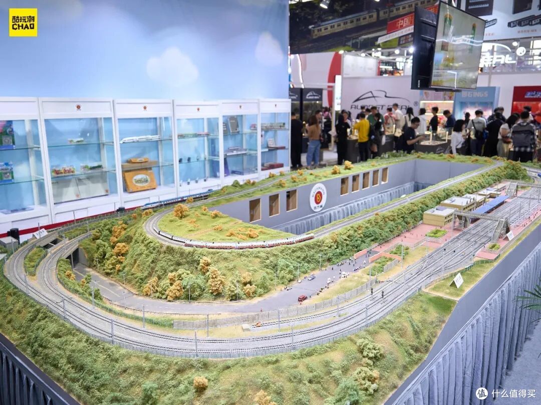CTE首日探展!国产机甲扎堆亮相,真车都开进展馆了!