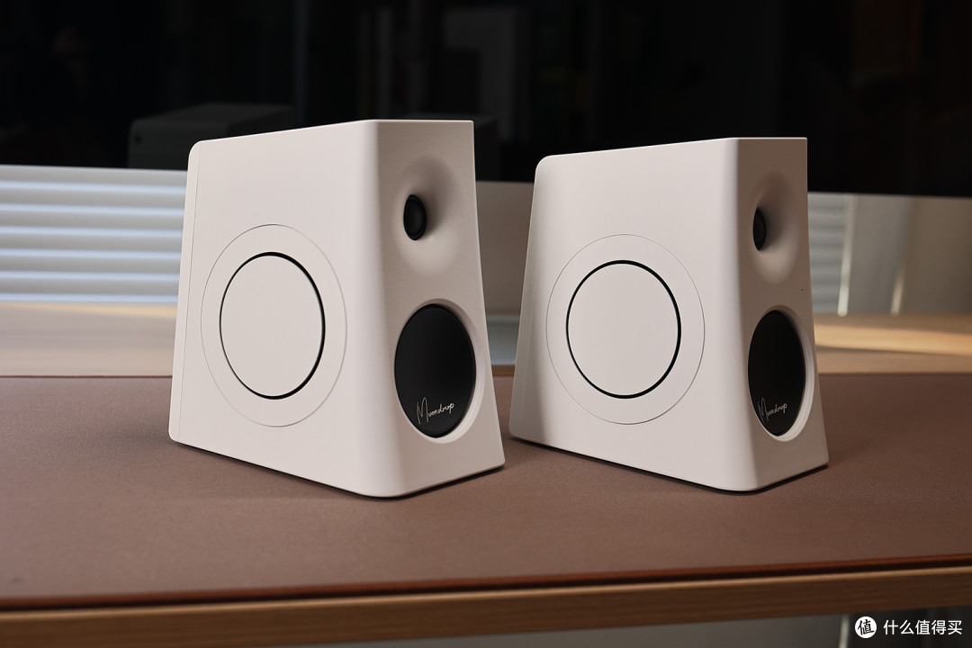 桌面HiFi一步到位！水月雨MM3A +支架套装，创作游戏两不误