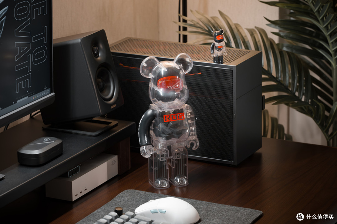 ROG X BE@RBRICK 联名暴力熊开箱分享