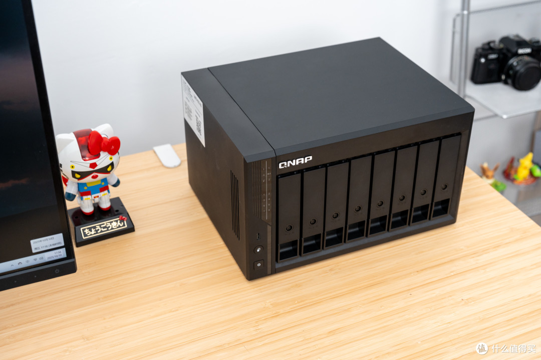 QuONE+QTS6.1大更新，专业NAS威联通Qu605 小白也能轻松上手了