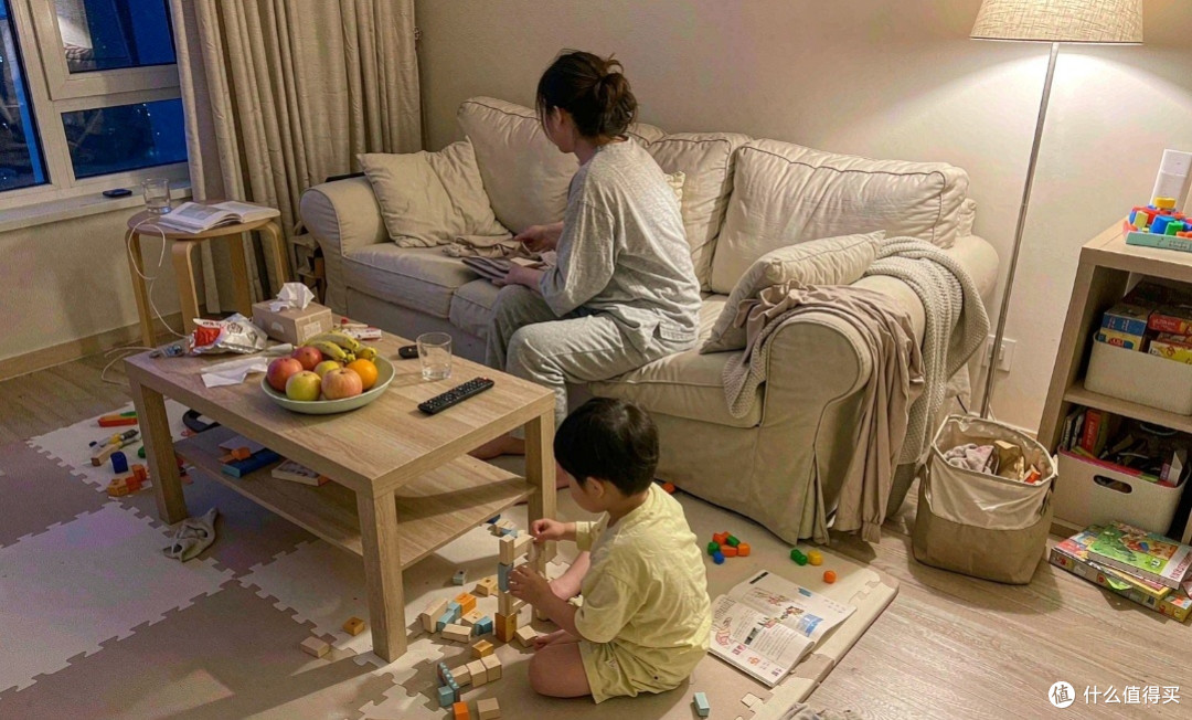 老婆花不到4000改造老客厅,我只负责量尺、抬沙发和说一句“值”