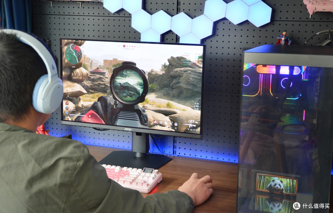 2K、320Hz，全场景通用，微星MAG OLED 271QPX32流光电竞显示器