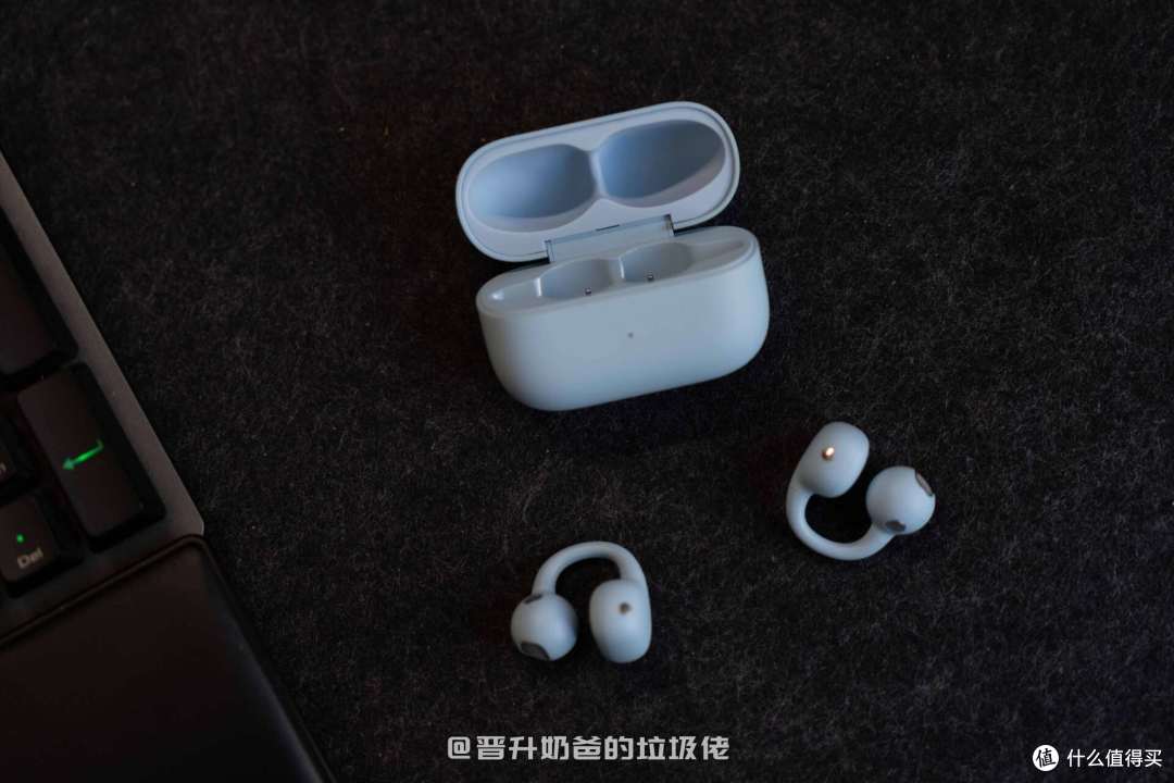 用过耳夹式开放耳机,才知道听声音能0负担|漫步者Comfo Clip Q2