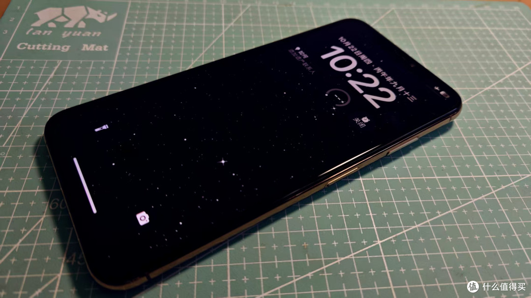 2026年花200块捡漏256G的iPhone XS Max：是智商税还是真香？