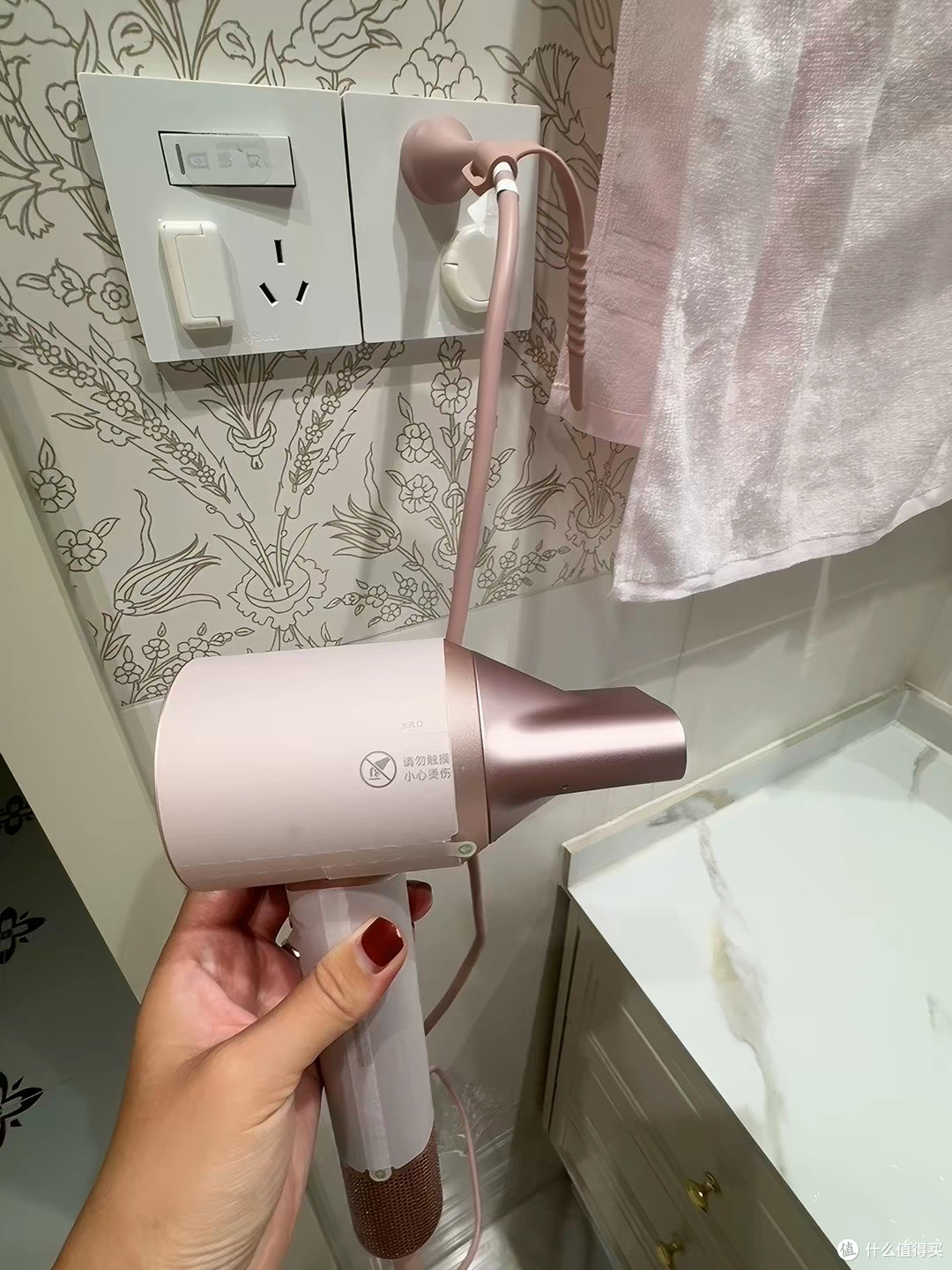 开箱实测!徕芬 LF03 高速吹风机上手体验