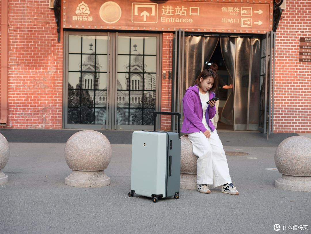 大箱子都是累赘？能装、好推、不笨重！地平线8号大旅行家