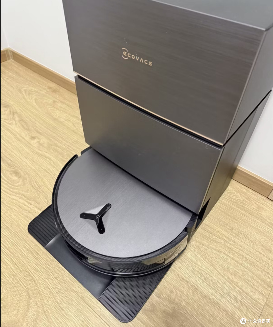 花5355买的科沃斯X11 Pro,一次没用先把新房泡了又换了基站配件