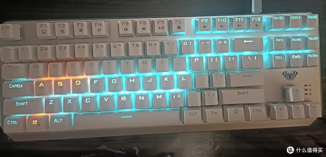小桌面救星?狼蛛F3087实测体验