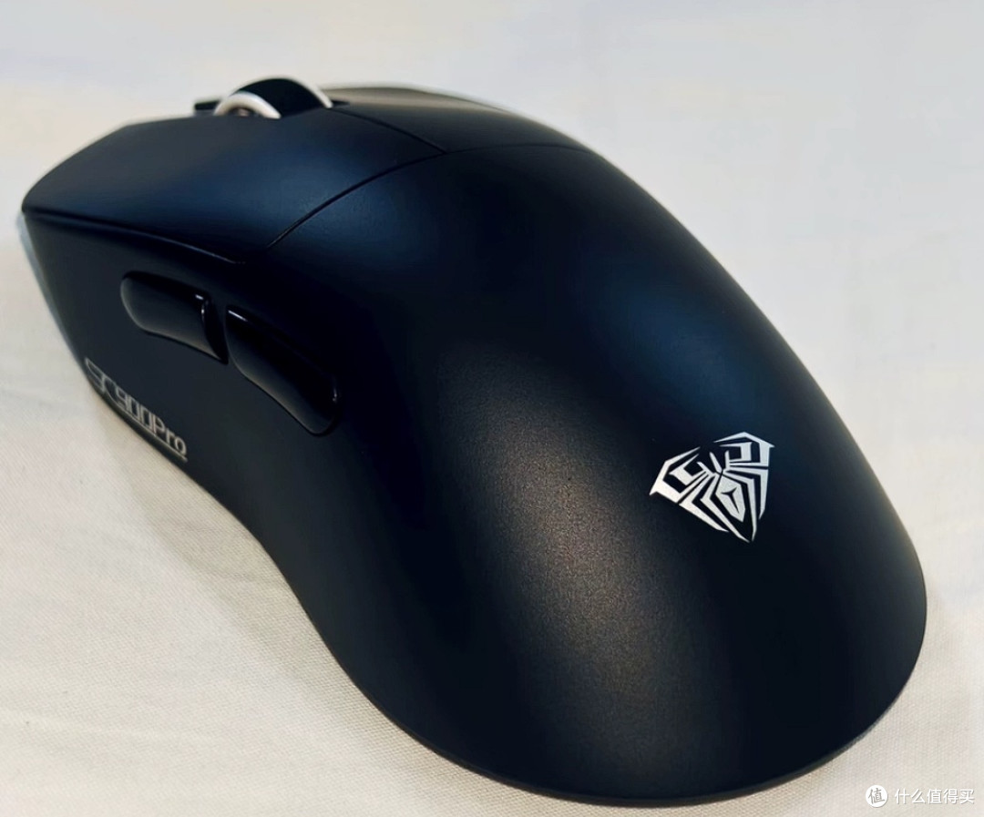 狼蛛SC900V2：右手趴握玩家的FPS利器