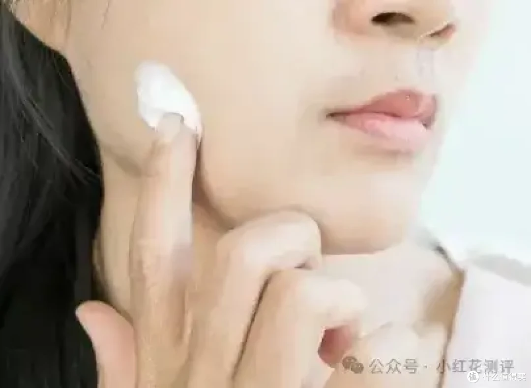 130块4斤的洗衣液,贵在哪?洗皮肤和洗衣服,能一样吗?