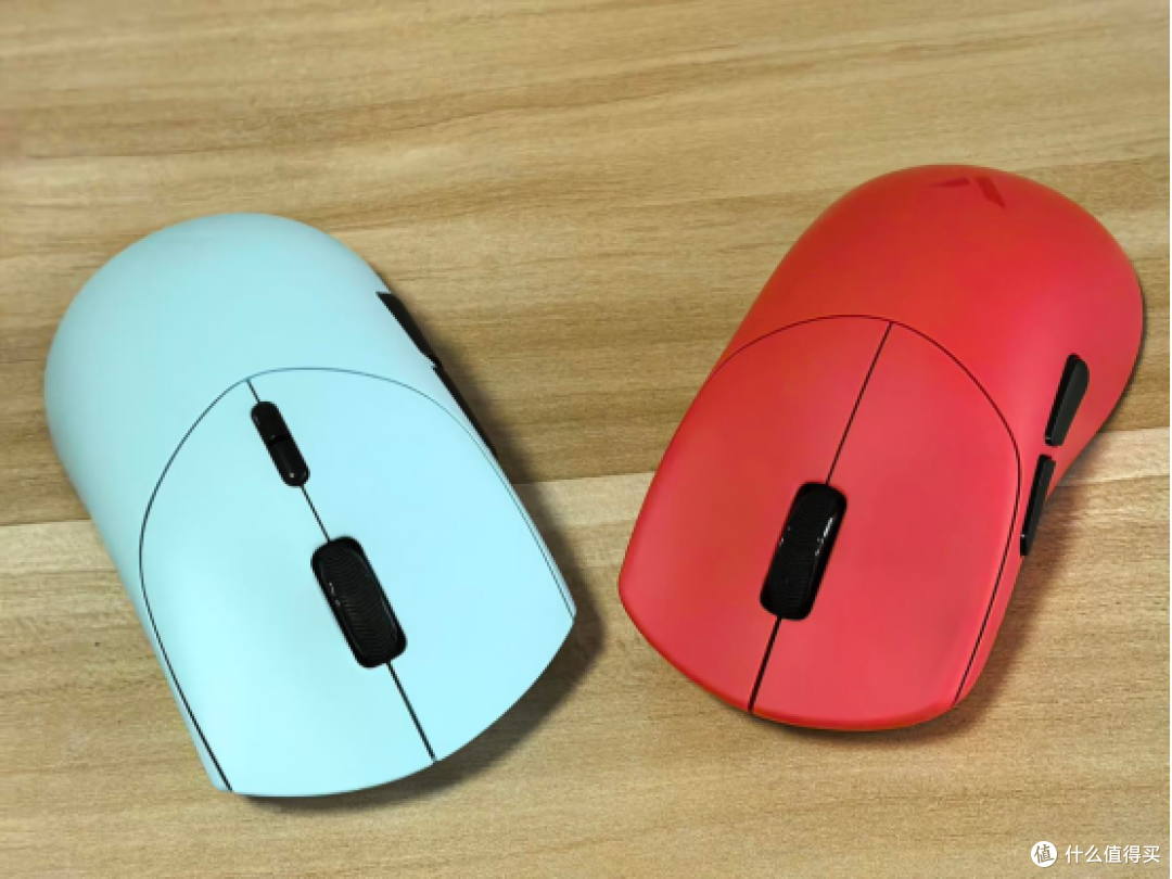 无线双模电竞鼠标如何选?雷柏VT7 PRO V2、VT7s V2使用体验
