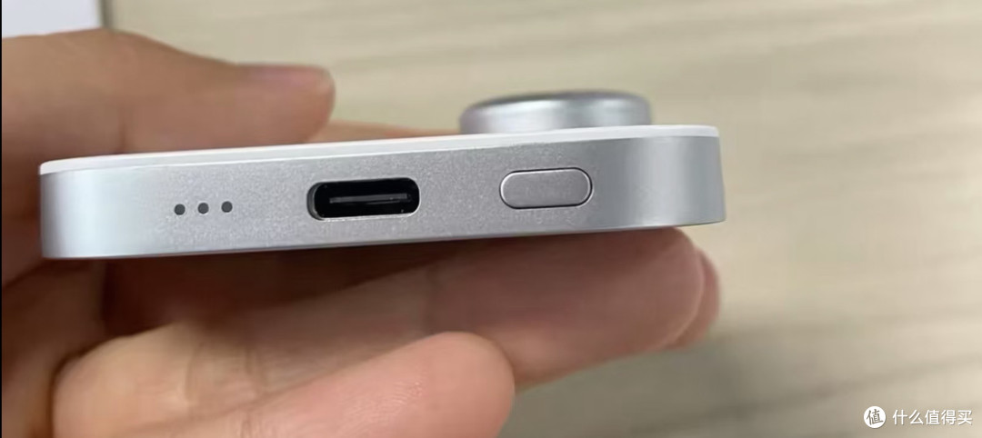899买的安克录音豆，一周就用光额度，千万别买，会掉入付费陷阱