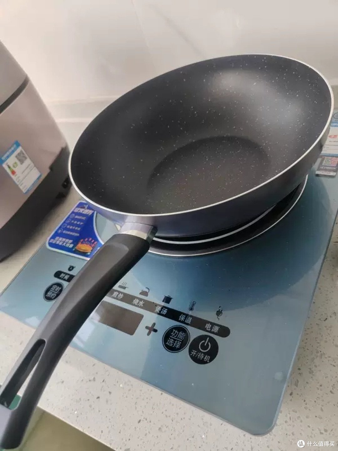 美的火红点聚油煎锅开箱实测