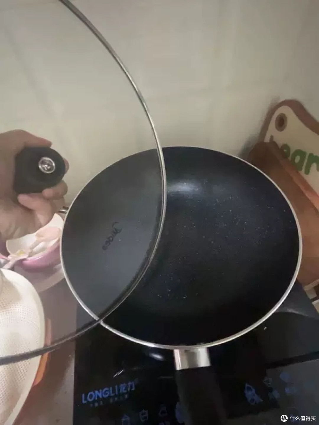美的火红点聚油煎锅开箱实测