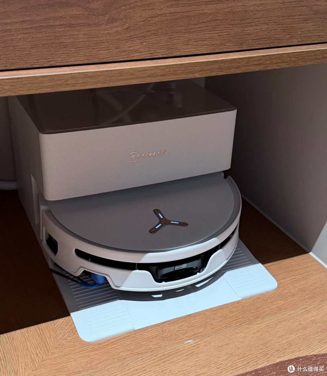 养宠家庭的福音，科沃斯T90S PRO让我实现了光脚自由