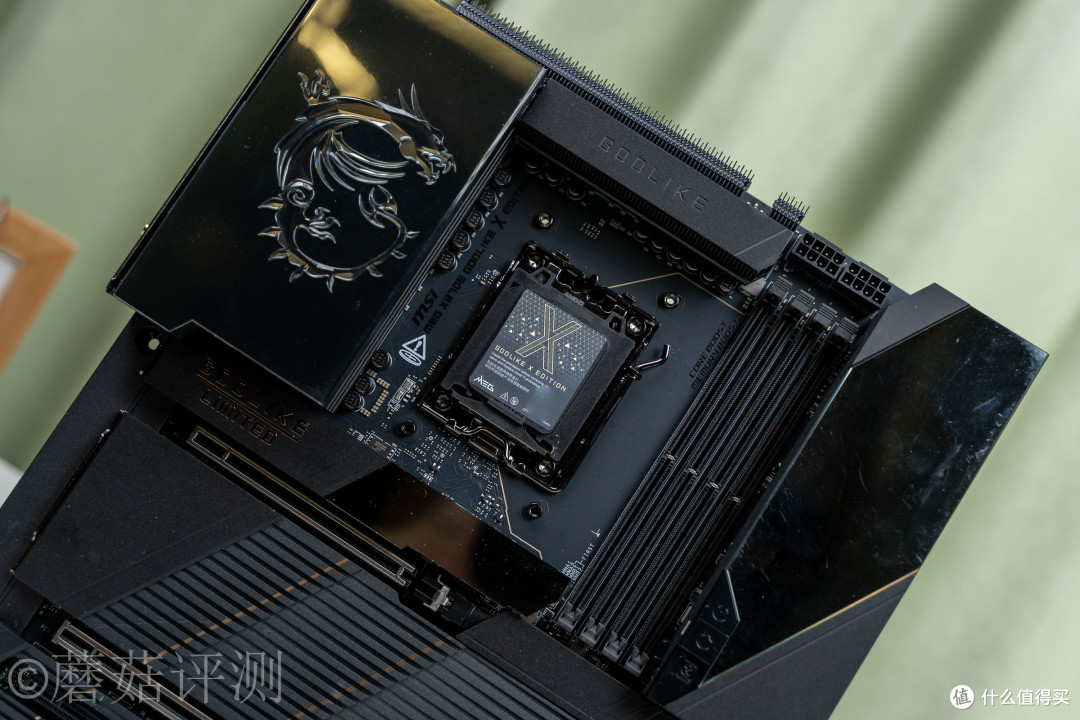 AM5的终极形态?微星MEG X870E GODLIKE X EDITION超神十周年主板