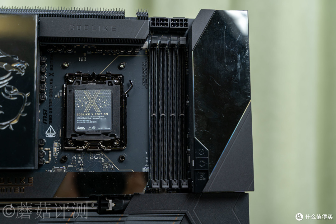 AM5的终极形态?微星MEG X870E GODLIKE X EDITION超神十周年主板