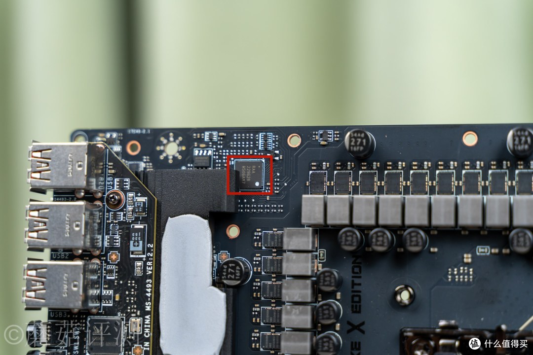 AM5的终极形态?微星MEG X870E GODLIKE X EDITION超神十周年主板