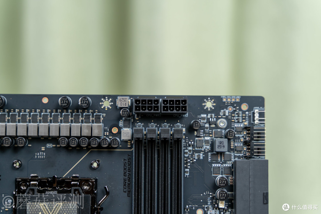 AM5的终极形态?微星MEG X870E GODLIKE X EDITION超神十周年主板