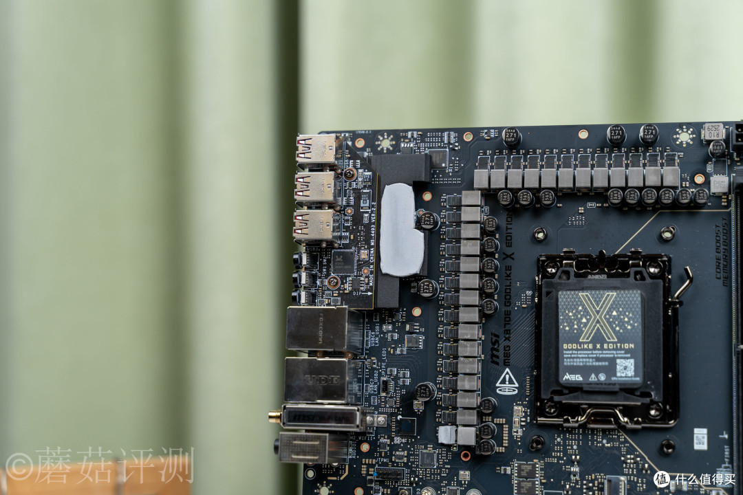 AM5的终极形态?微星MEG X870E GODLIKE X EDITION超神十周年主板