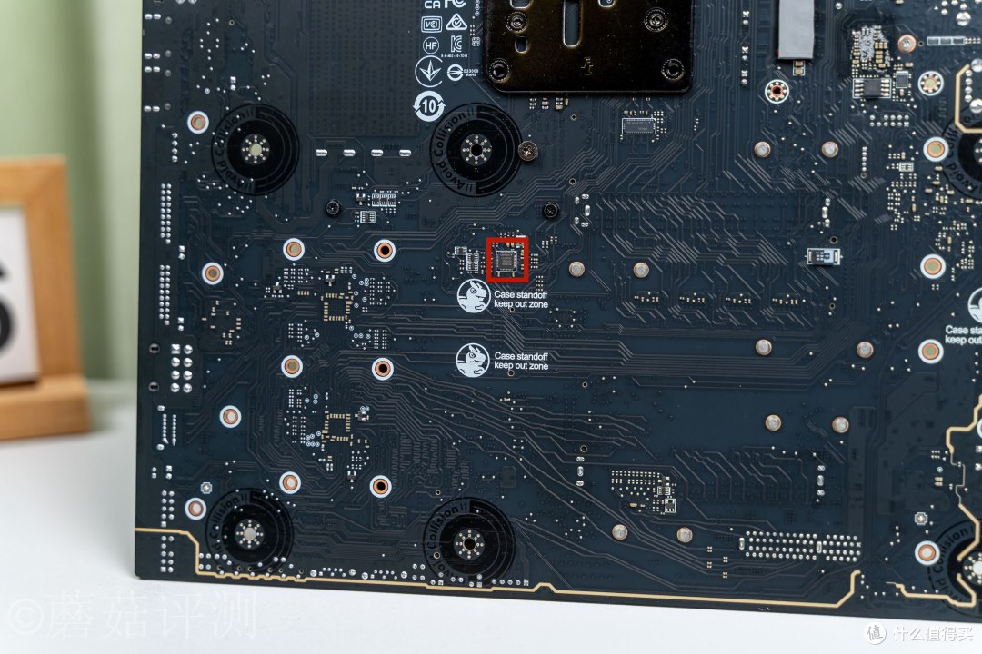 AM5的终极形态?微星MEG X870E GODLIKE X EDITION超神十周年主板