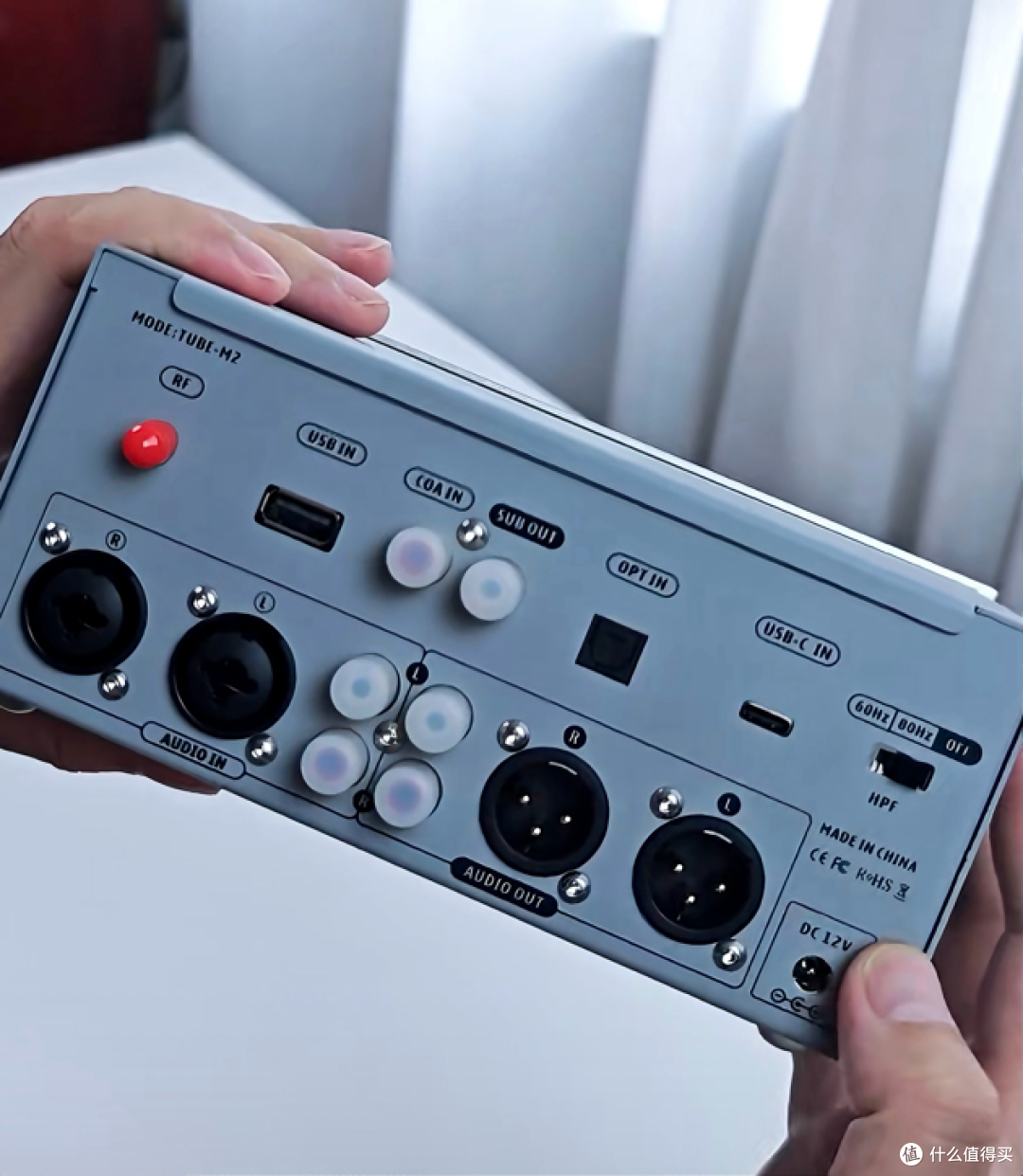 桌面退烧新答案：SUCA AUDIO声优创M2胆前级解码耳放一体机