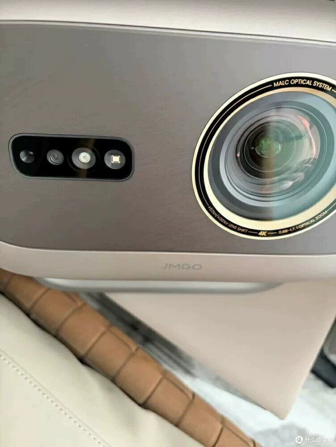 坚果N5 Ultra Max卖1050元 近新真品要五千