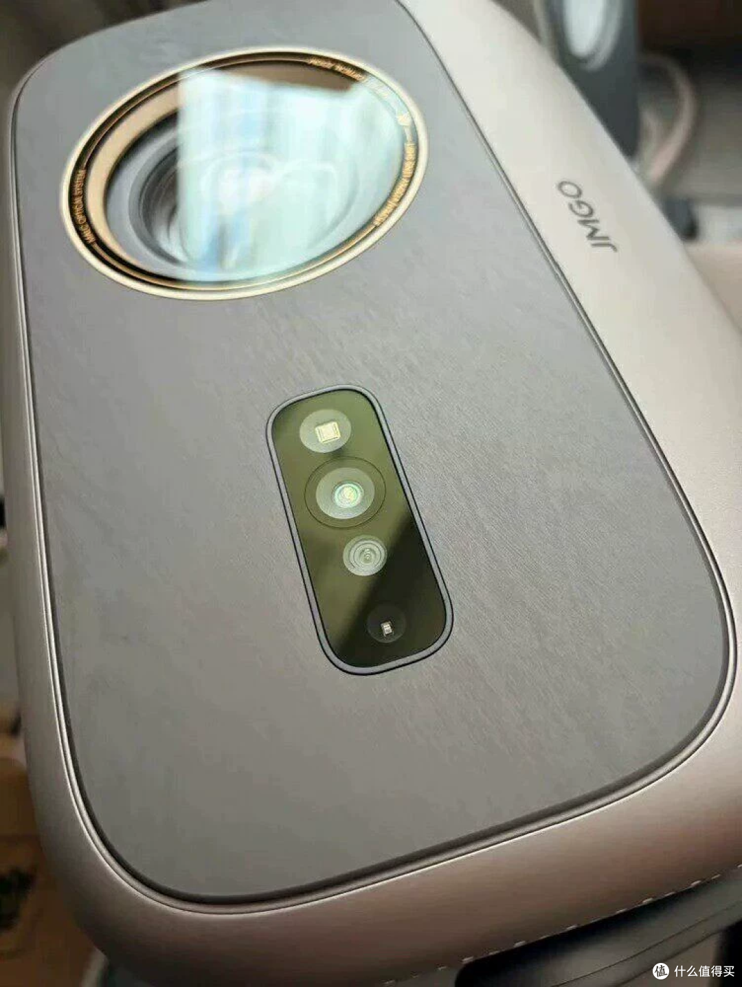 坚果N5 Ultra Max卖1050元 近新真品要五千